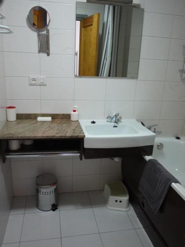 Apartaments Inter Esqu�