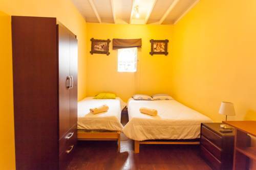 Bed & Breakfast Lion Backpackers