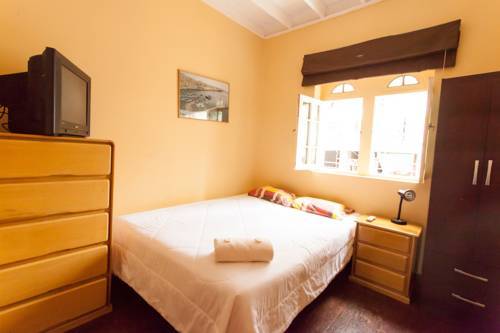 Bed & Breakfast Lion Backpackers