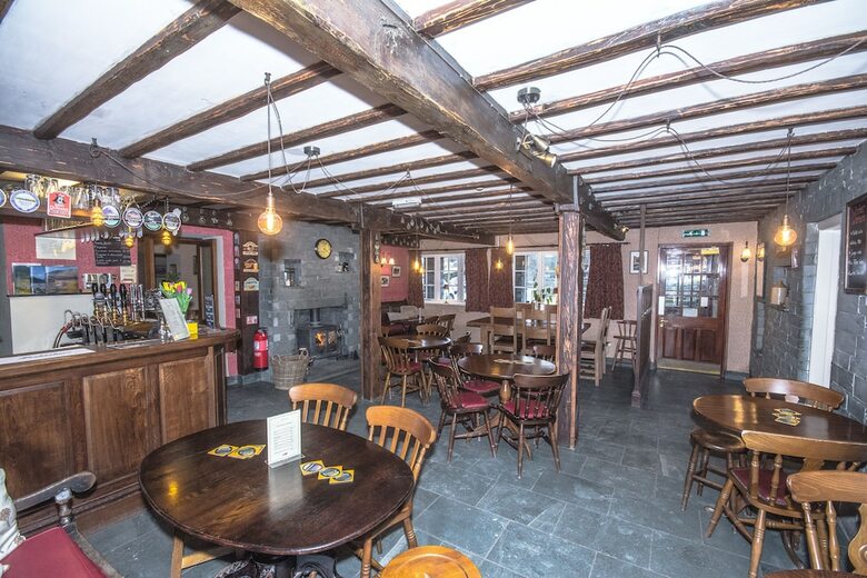 Posada The Three Shires Inn
