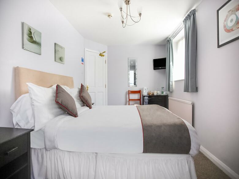Hotel Oyo Timothy's