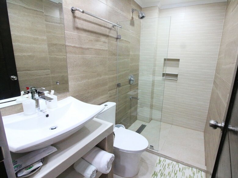 Hotel Manarra Seaview Resort
