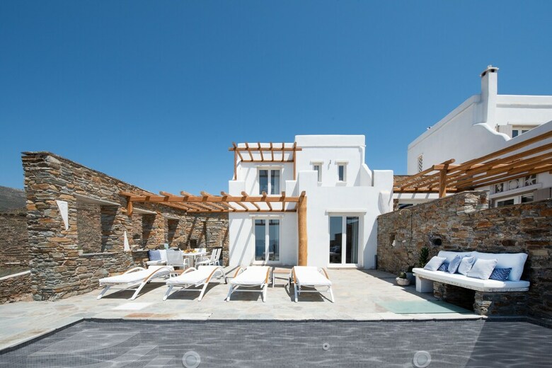 Vathi Bleu Private Villas