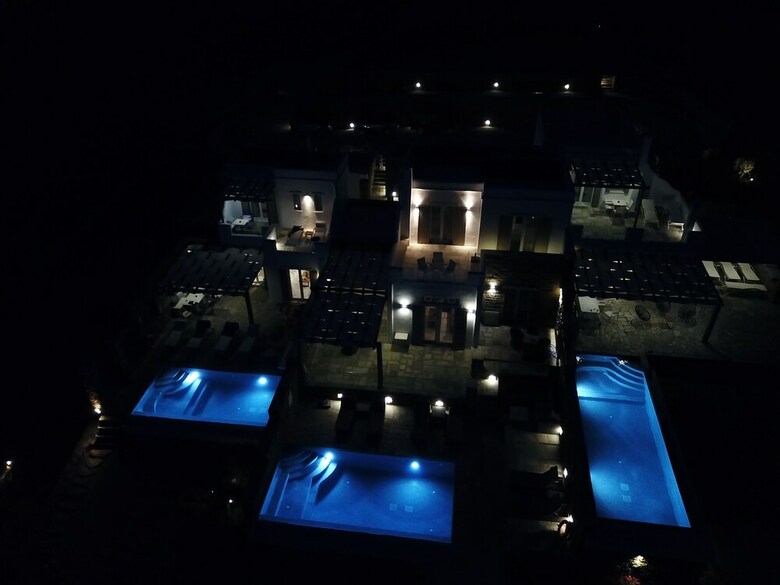 Vathi Bleu Private Villas