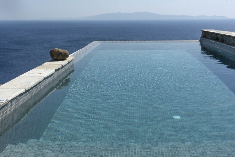 Vathi Bleu Private Villas