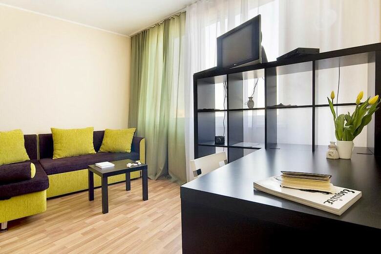 Apartment Etazhydaily Malysheva 4b