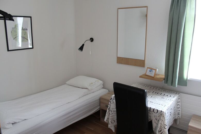 Hotel L�ns� Guesthouse
