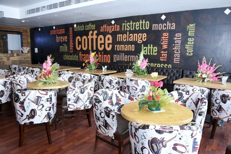 Hotel Grand Sr