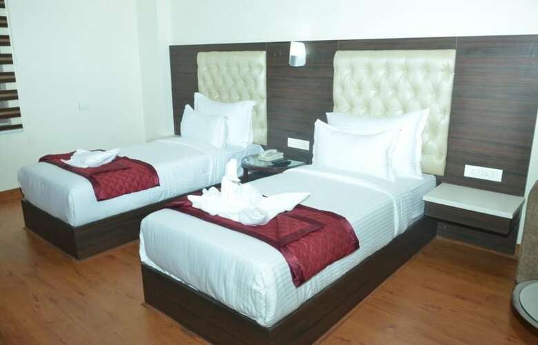 Hotel Grand Sr