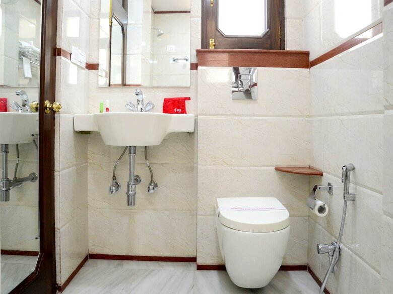 Hotel Oyo 4492 Home Stay Sukh Vilas