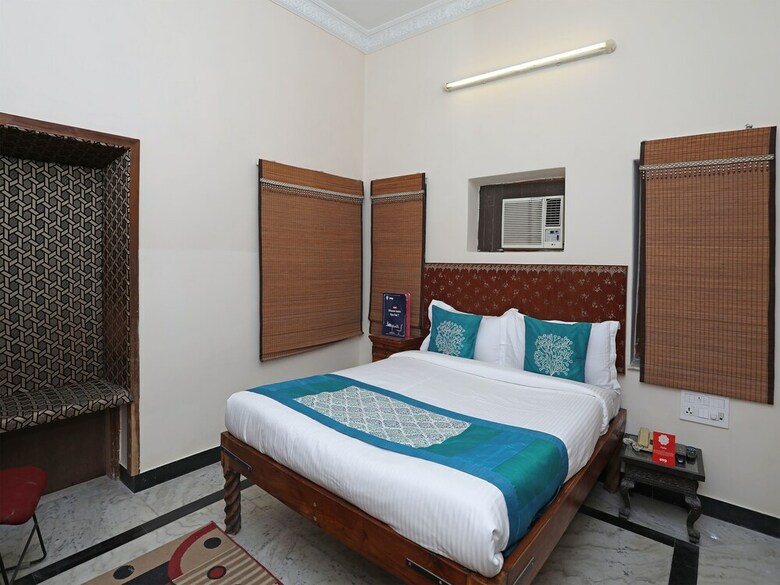 Oyo 9900 Hotel Pioneer Plaza