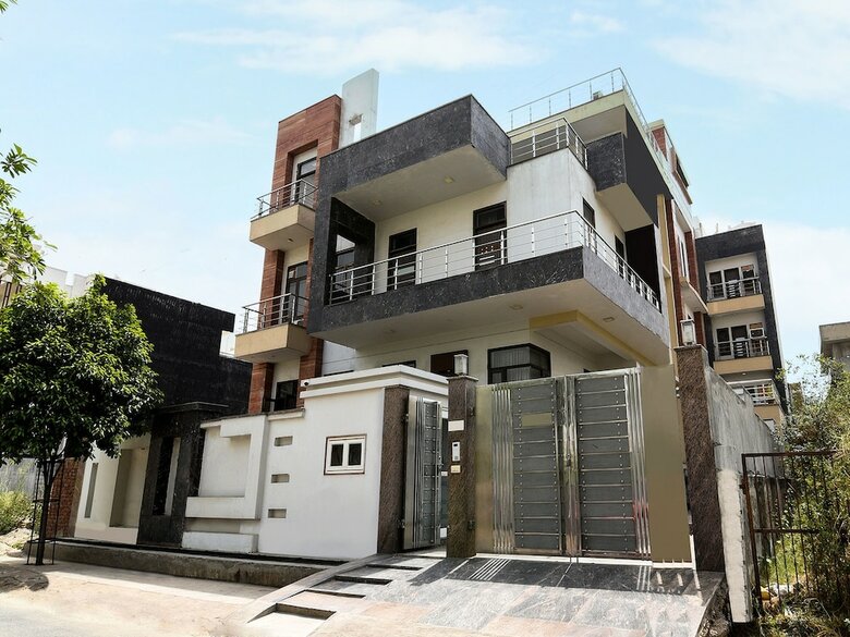 Hotel Oyo 9072 Noida Dreamz