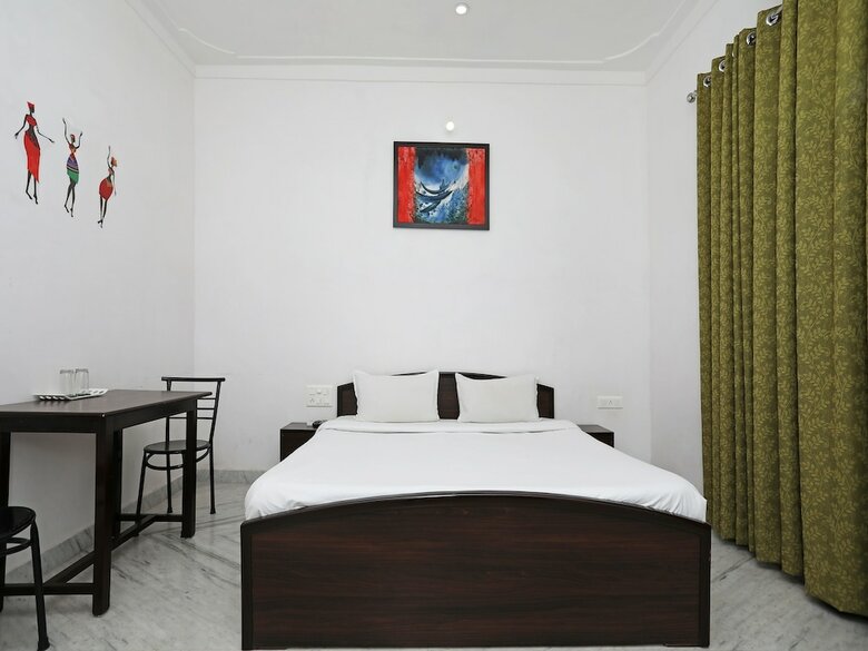 Hotel Oyo 9777 Home Duplex Studio Airport Road