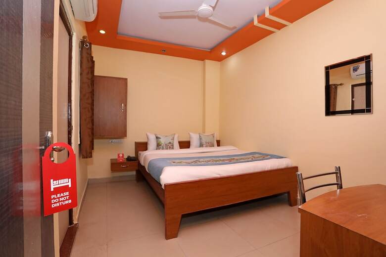 Hotel Royal Plaza Near Pushkar Lake