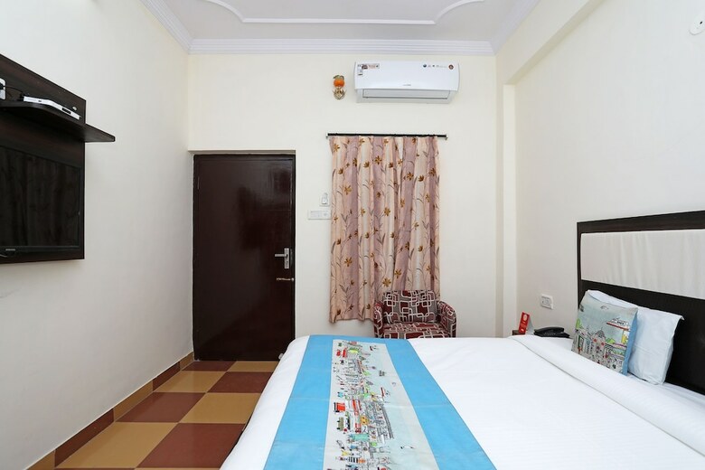 Hotel Royal Plaza Near Pushkar Lake