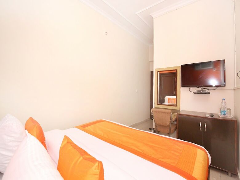 Hotel Oyo 11073 Amar Guest House