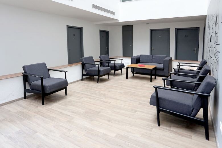Hotel Oyo Townhouse 027 Sector 15 Gurgaon