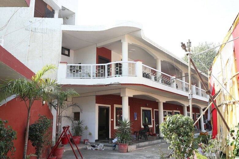 Oyo 6253 Hotel Garden View Resort
