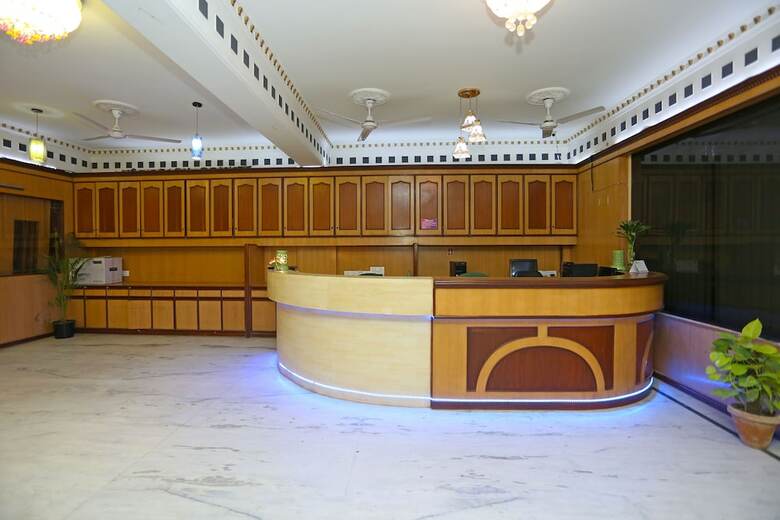 Hotel Oyo 10557 Le Mount