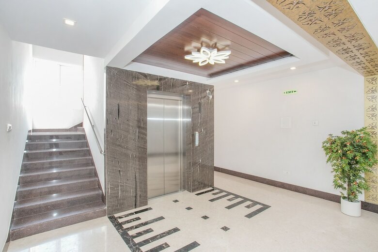 Oyo 6593 West Fort Hotel