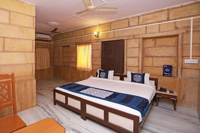 Hotel Oyo Townhouse 028 Corporate Suite