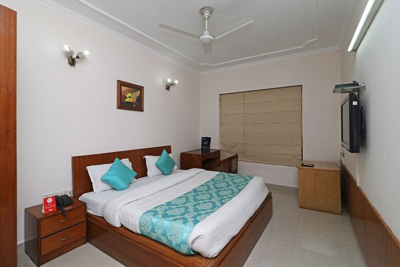 Oyo 10585 Hotel Shubhdeep Aashiyana 2