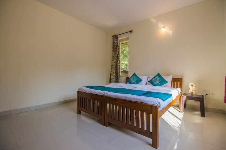 Villa Oyo 11573 Home Breezy 2bhk Candolim