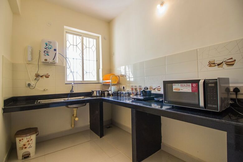 Villa Oyo 11573 Home Breezy 2bhk Candolim