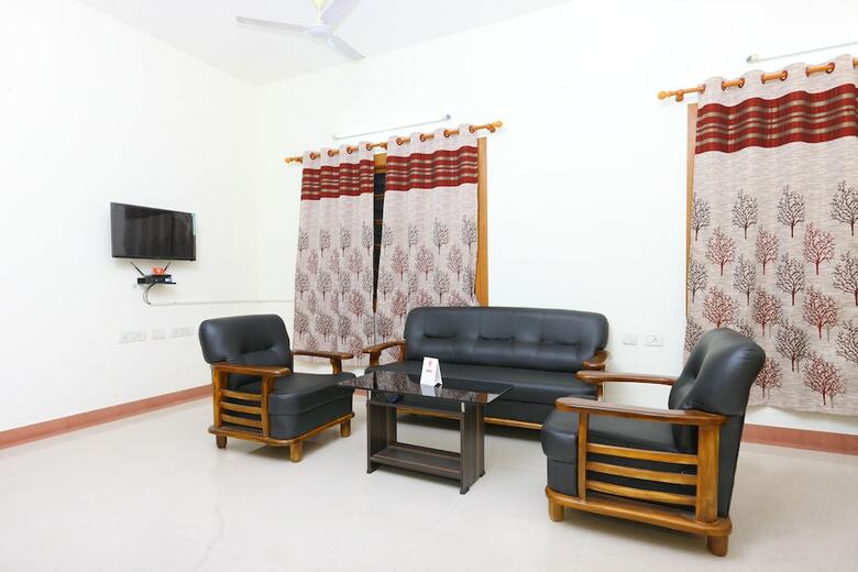 Hotel Oyo 10545 Sorgam Serviced Apartments