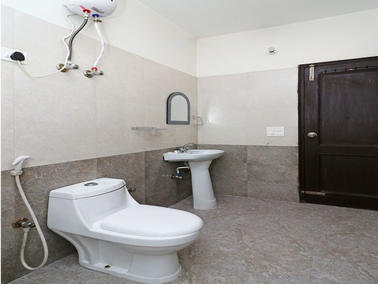 Hotel Oyo 11495 Mehta Guest House