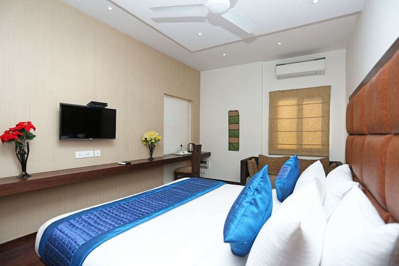 Hotel Oyo 11337 Asian Hospitality