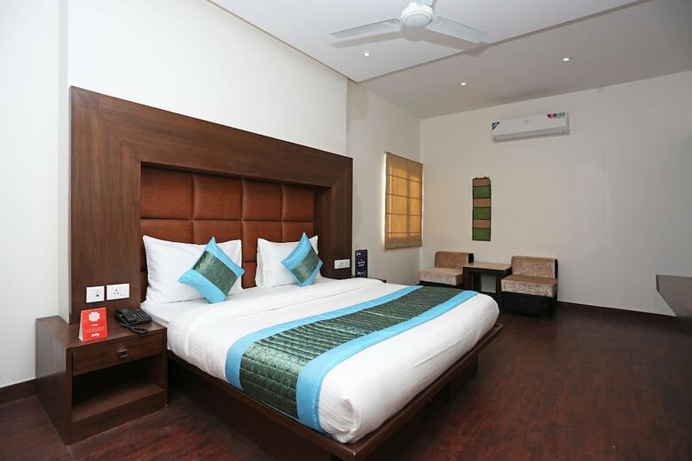 Hotel Oyo 11337 Asian Hospitality
