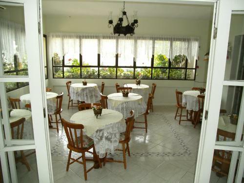 Hostal Pousada Jardim Porto Belo