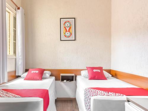 Lelis Hotel