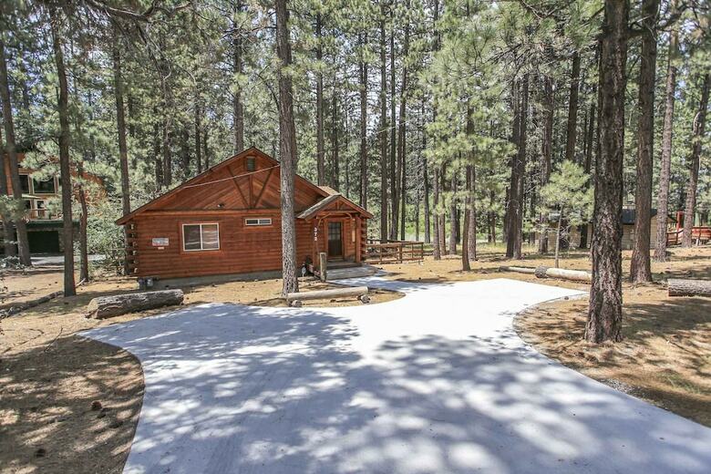 Catalina Creekside Cabin