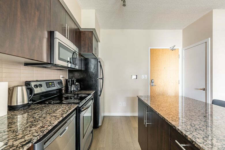 Apartamentos Simply Comfort. Maple Leaf Square
