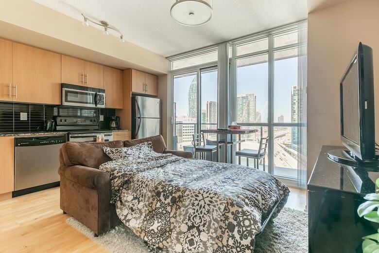Apartamentos Simply Comfort. Maple Leaf Square