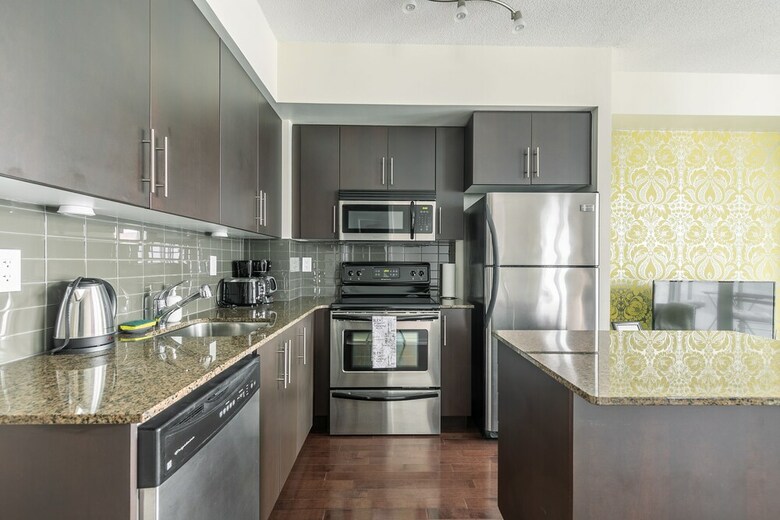 Apartamentos Simply Comfort. Maple Leaf Square