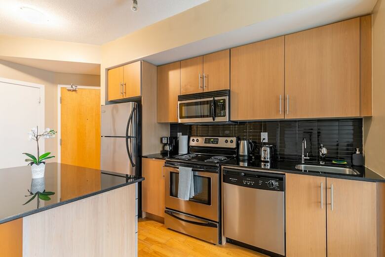Apartamentos Simply Comfort. Maple Leaf Square