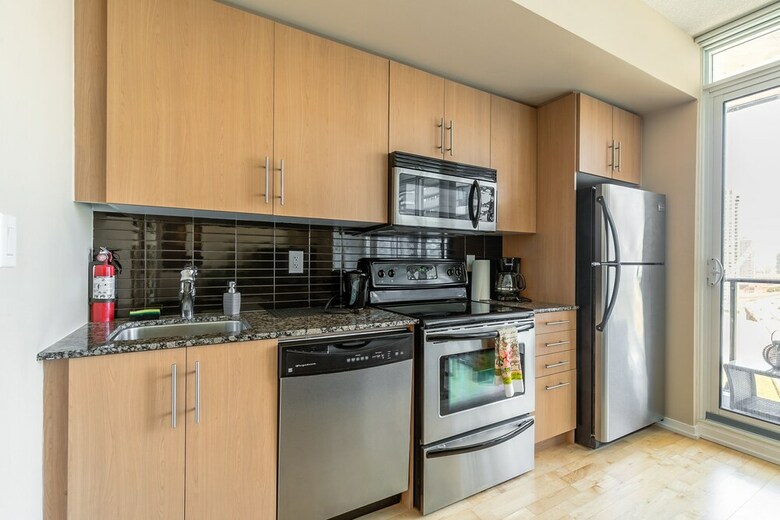 Apartamentos Simply Comfort. Maple Leaf Square