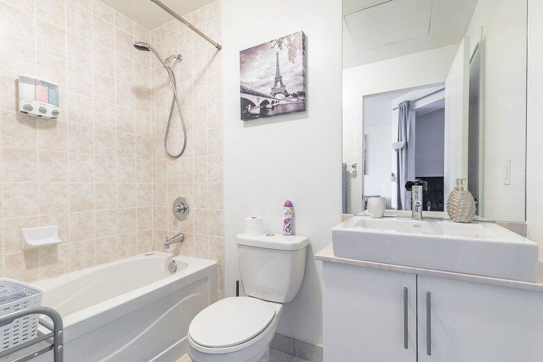 Apartamentos Simply Comfort. Maple Leaf Square