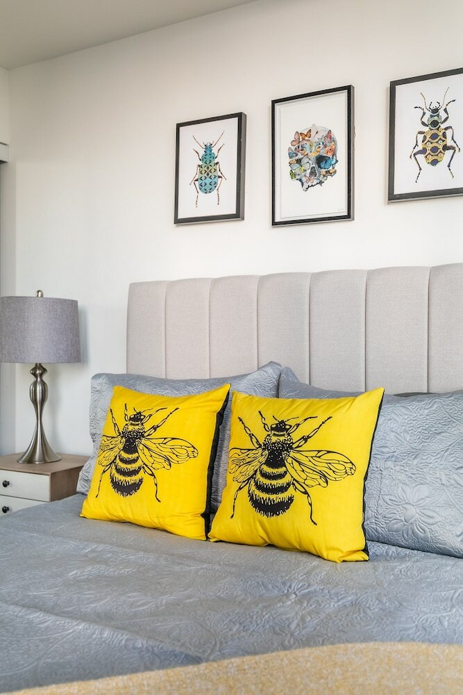 Apartamentos Simply Comfort. Maple Leaf Square
