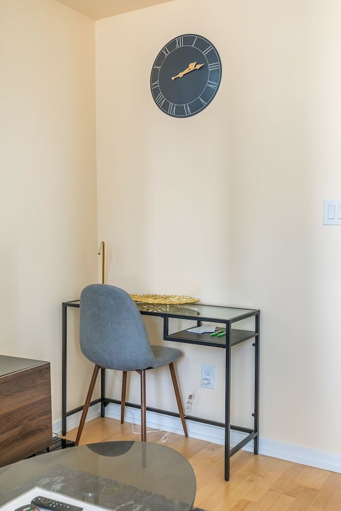 Apartamentos Simply Comfort. Maple Leaf Square