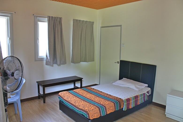 Bed & Breakfast Kiulu Riverside Chalet