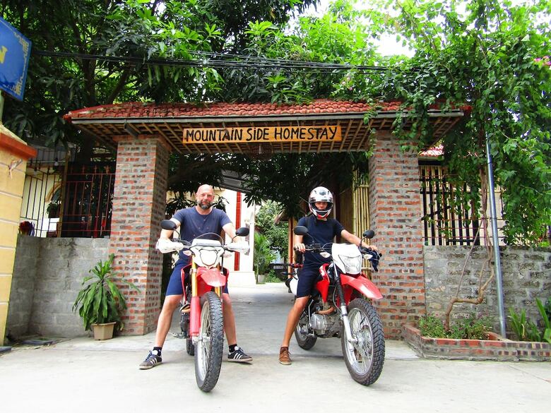 Hotel Ninh Binh Mountain Side Homestay & Cafe