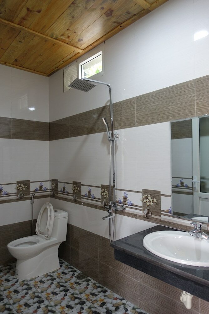 Hotel Ninh Binh Mountain Side Homestay & Cafe