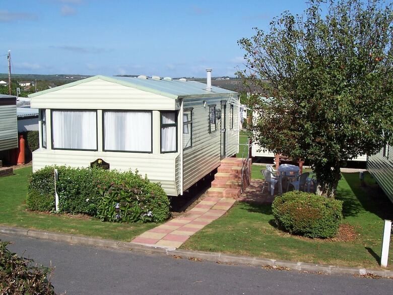 Howells Leisure Fishguard Holiday Park - Caravan Park