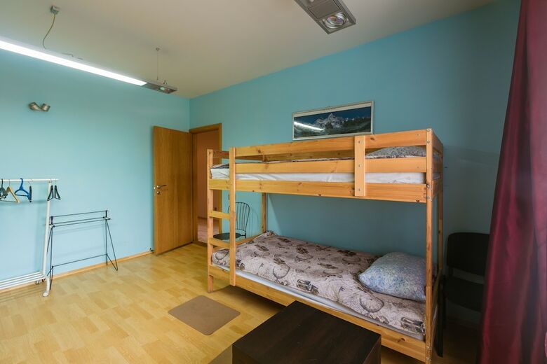 Hostal Stop-house