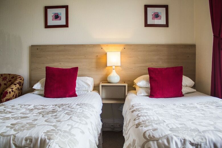 Hotel Auld Manse Guest House & Apartment