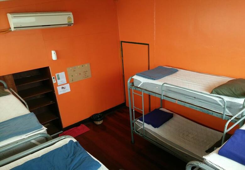 Hostal Spicythai Backpackers